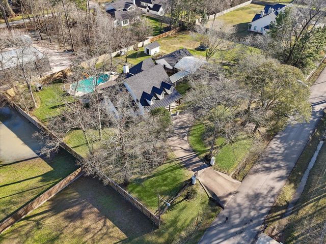 4110 Long Leaf Lane, Houston, TX 77365
