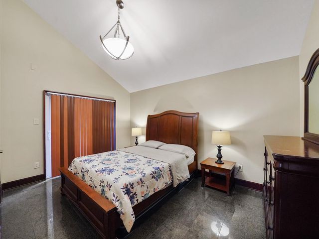 4106 Sun Meadow Drive, Houston, TX 77072