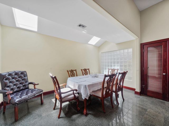 4106 Sun Meadow Drive, Houston, TX 77072