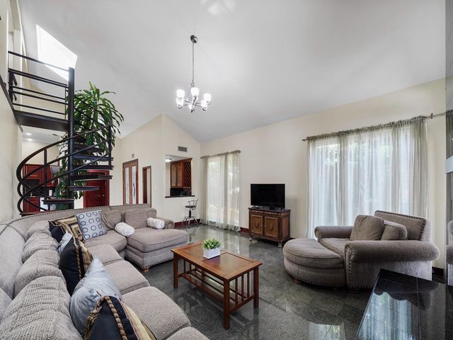 4106 Sun Meadow Drive, Houston, TX 77072