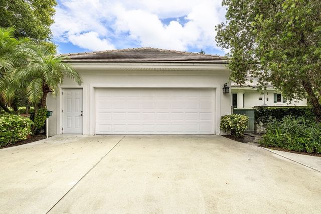 5840 Turnberry Lane, Vero Beach, FL 32967