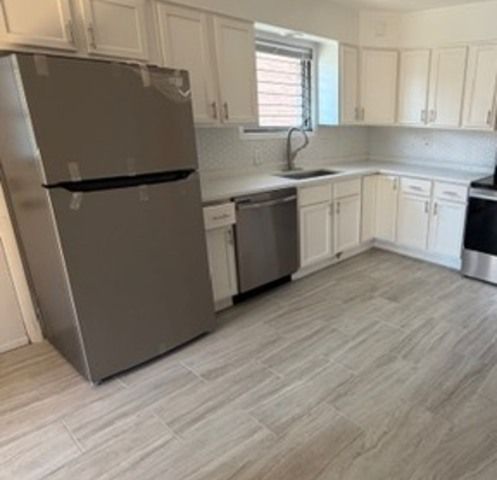 920 Long Road, Glenview, IL 60025