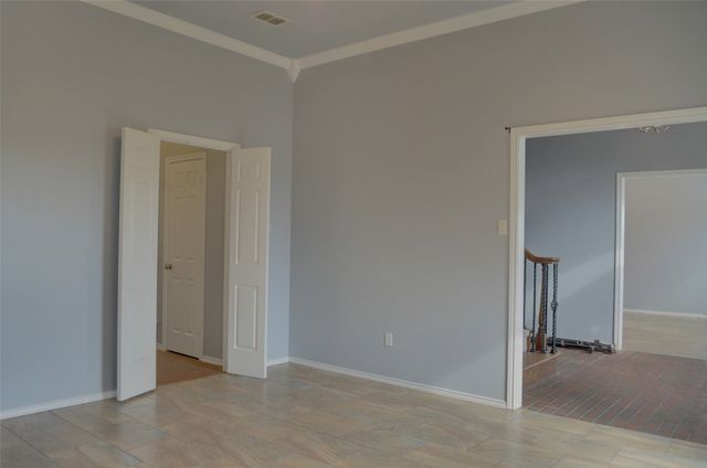 105 Country Green Court, Weatherford, TX 76087