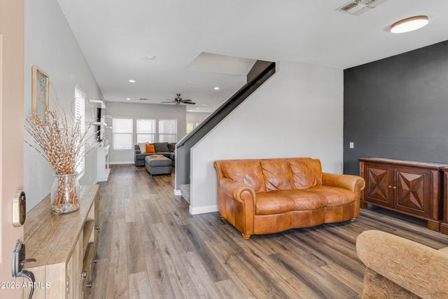 10610 W COUNTRY CLUB Trail, Peoria, AZ 85383