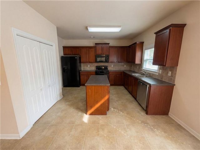 1430 Ethans Way, Mcdonough, GA 30252