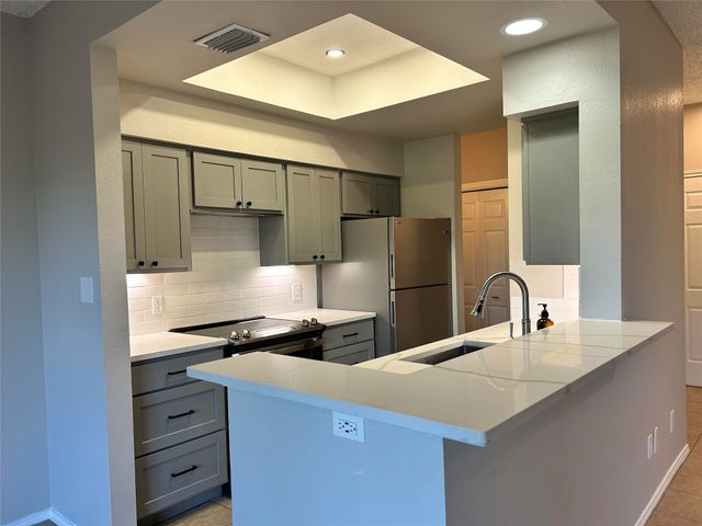 1734 Ascension Point 322, Arlington, TX 76006