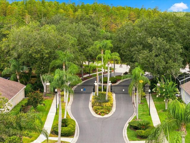 4628 CORSAGE DRIVE, Lutz, FL 33558