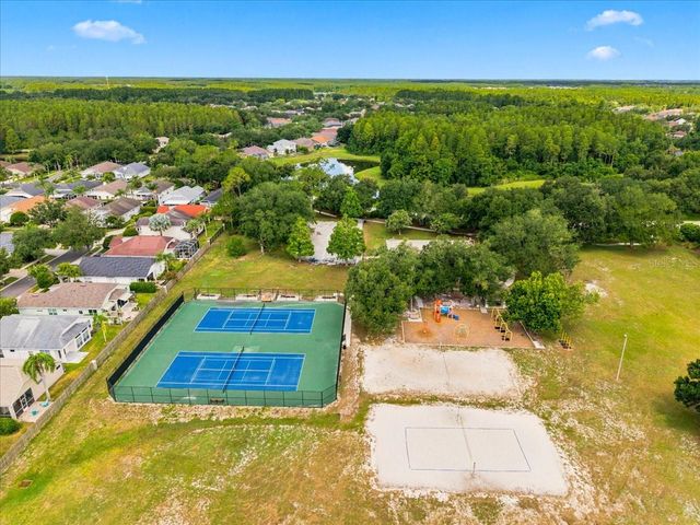 4628 CORSAGE DRIVE, Lutz, FL 33558