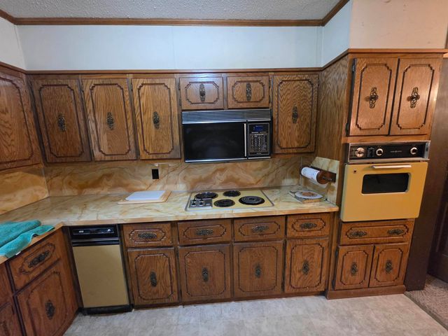911 Harvey Street, Swifton, AR 72471