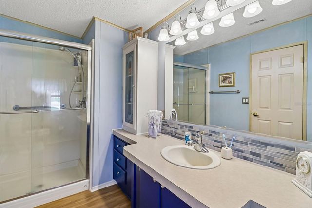 25120 CLIFFORD HILL, Leesburg, FL 34748