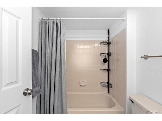 3600 S Pierce St 1-207, Denver, CO 80235