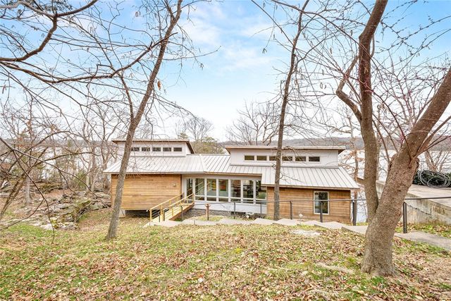 50 Riviera Drive, Rogers, AR 72756