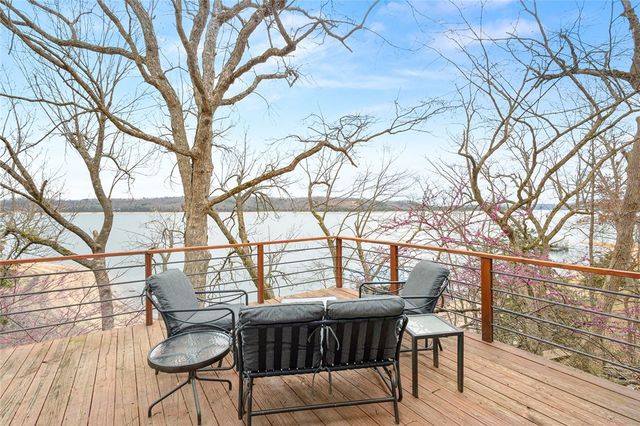 50 Riviera Drive, Rogers, AR 72756