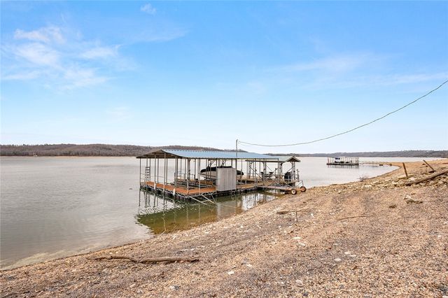 50 Riviera Drive, Rogers, AR 72756