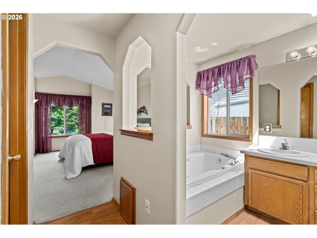 3081 Sw 31ST St, Gresham, OR 97080