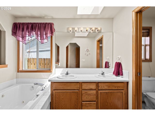 3081 Sw 31ST St, Gresham, OR 97080