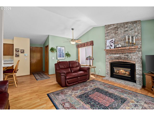 3081 Sw 31ST St, Gresham, OR 97080