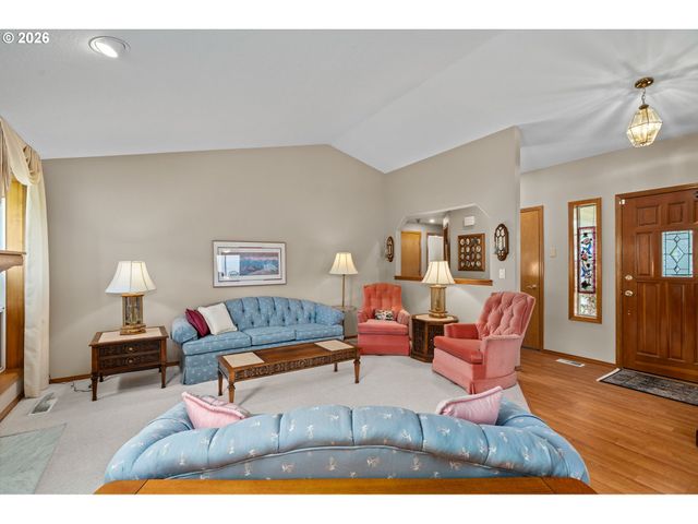 3081 Sw 31ST St, Gresham, OR 97080