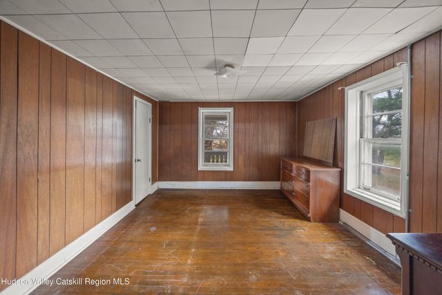 161 Route 9j, Stockport, NY 12534