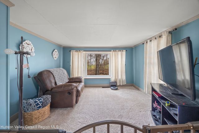 161 Route 9j, Stockport, NY 12534