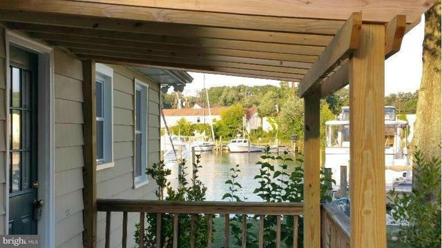 4807 WOODS WHARF RD, Shady Side, MD 20764
