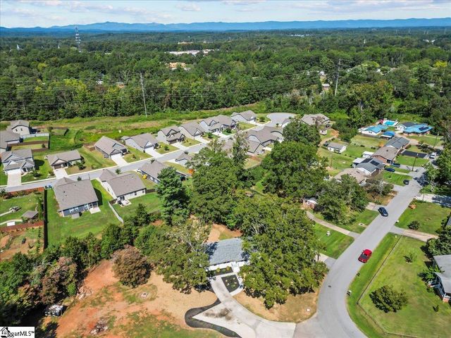 3 Strawberry Drive, Greenville, SC 29617