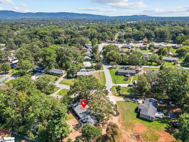 3 Strawberry Drive, Greenville, SC 29617