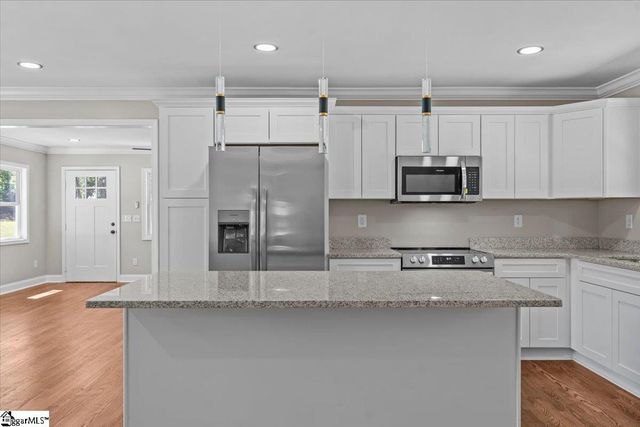 3 Strawberry Drive, Greenville, SC 29617