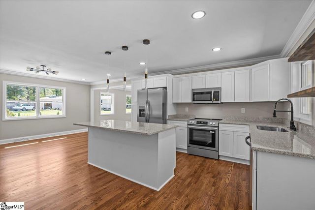 3 Strawberry Drive, Greenville, SC 29617