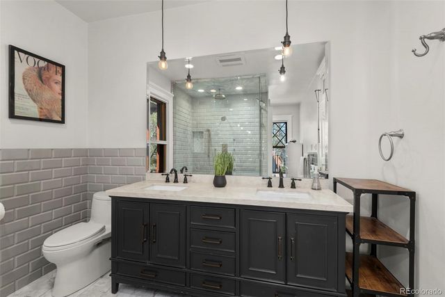 1351 N Franklin Street, Denver, CO 80218