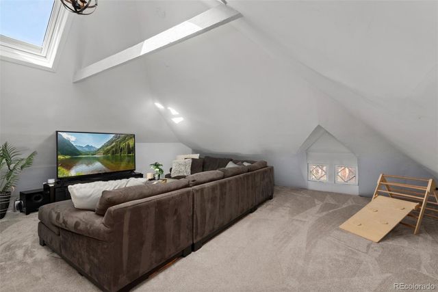 1351 N Franklin Street, Denver, CO 80218