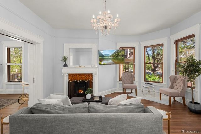 1351 N Franklin Street, Denver, CO 80218