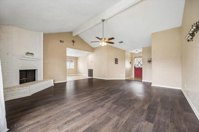 6906 Grant Drive, Richmond, TX 77469