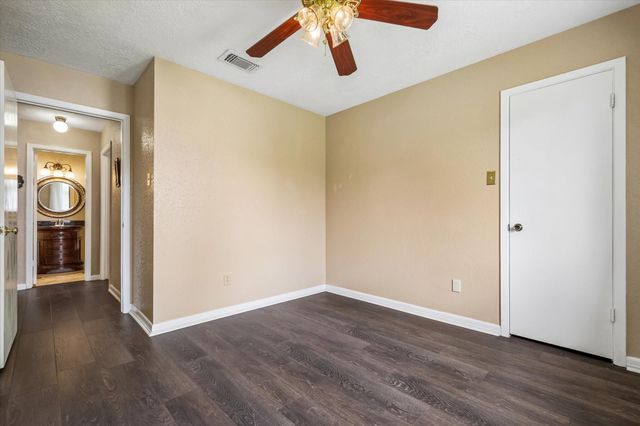 6906 Grant Drive, Richmond, TX 77469