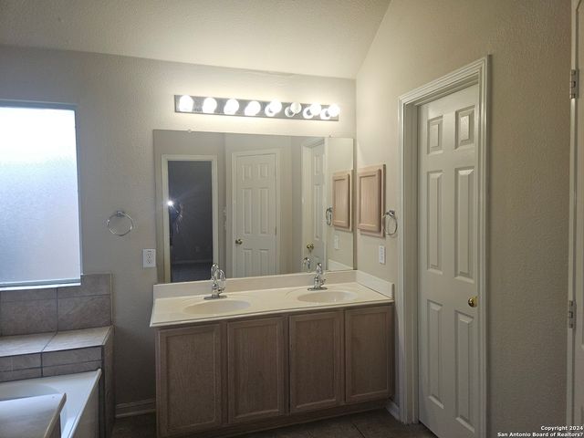 3618 Sage Ridge Dr, San Antonio, TX 78247