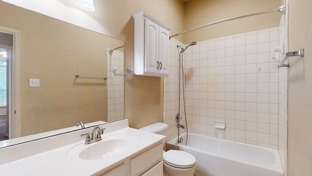 1910 Wickersham Lane, Corinth, TX 76210