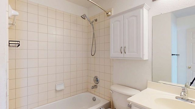 1910 Wickersham Lane, Corinth, TX 76210