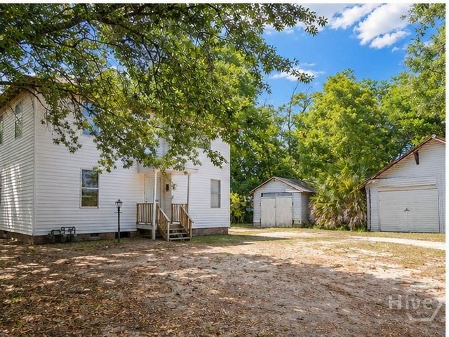 126 W 59th Street, Savannah, GA 31405