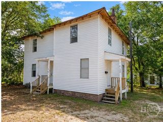 126 W 59th Street, Savannah, GA 31405