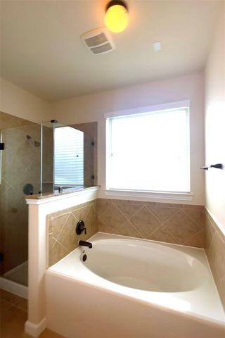 2445 Iniesta Lane, League City, TX 77573