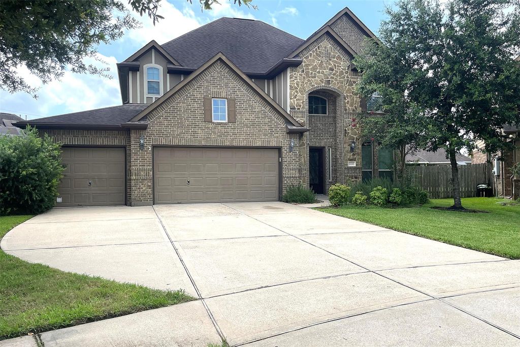 2445 Iniesta Lane, League City, TX 77573