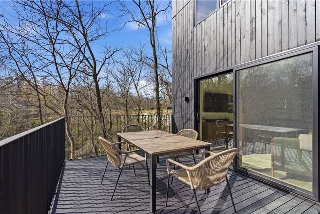 1244 NW A Street, Bentonville, AR 72712