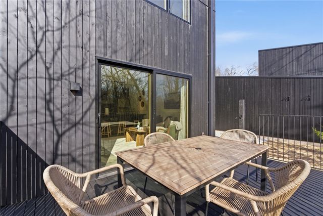 1244 NW A Street, Bentonville, AR 72712