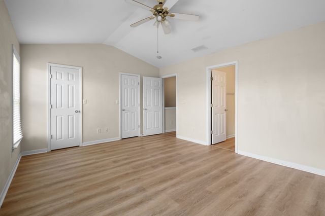 7252 Highway 70 S Apt 206, Nashville, TN 37221