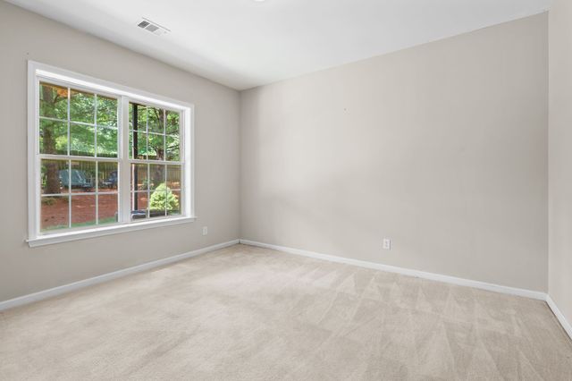 7252 Highway 70 S Apt 206, Nashville, TN 37221