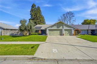 3438 Tres Logos Drive, Merced, CA 95348