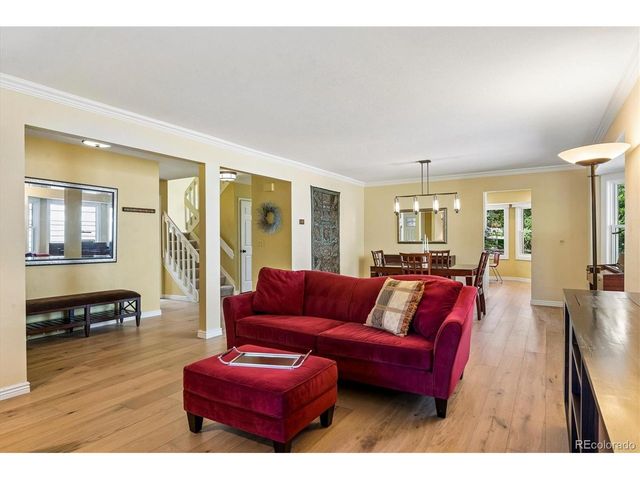 9 Red Locust, Littleton, CO 80127