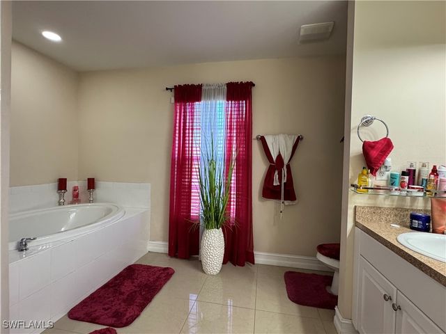 2144 NE 28th ST, Cape Coral, FL 33909