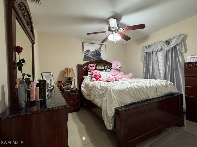 2144 NE 28th ST, Cape Coral, FL 33909