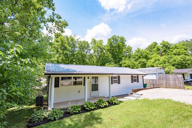 45 Pleasant Valley, Morehead, KY 40351